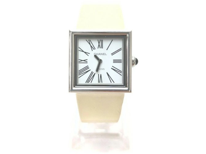 Chanel Relógio Mademoiselle Branco x Prata Couro Aço  ref.294680