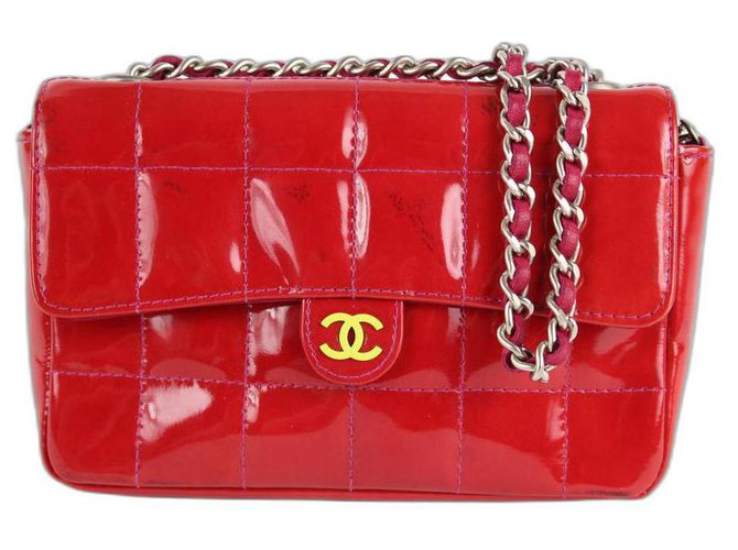 red chanel bag with silver chain