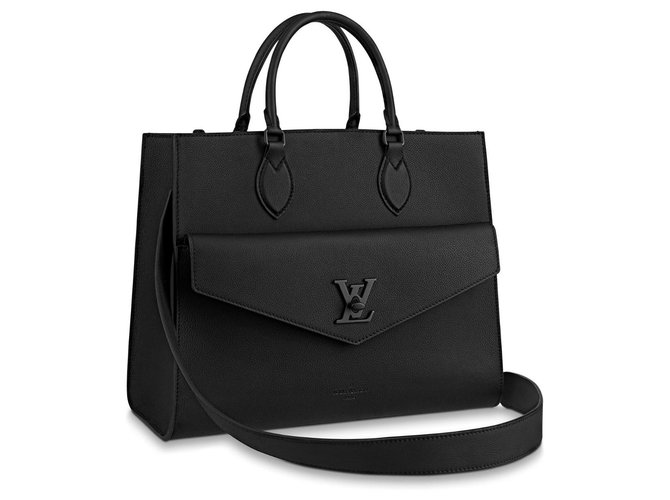 Louis Vuitton Bolsos de mano Negro Cuero  ref.294880