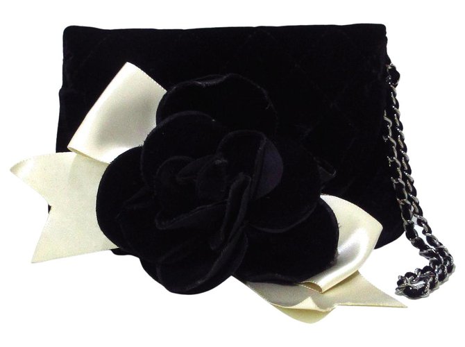 Chanel Matrasse Black Velvet  ref.295616