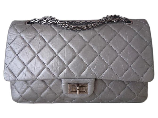 Chanel Bag 2.55 maxi Grey Leather  ref.295624