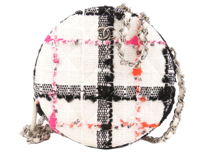 Chanel White Round As Earth Tweed Crossbody Bag Multiple colors Cloth  ref.296414 - Joli Closet