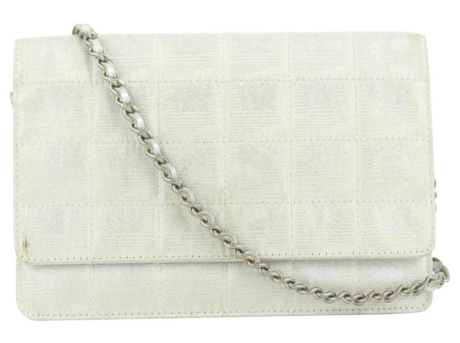Wallet On Chain Chanel Portafoglio New Line argento su borsa a catena WOC  ref.297326