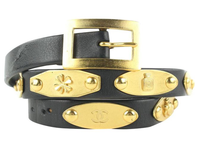 Chanel 95a Black Leather x Gold Charm Belt 70/28  White gold  ref.297473