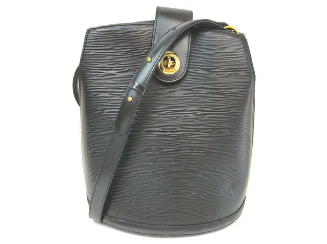 Louis Vuitton Epi Leather Black Cluny Shoulder Bag