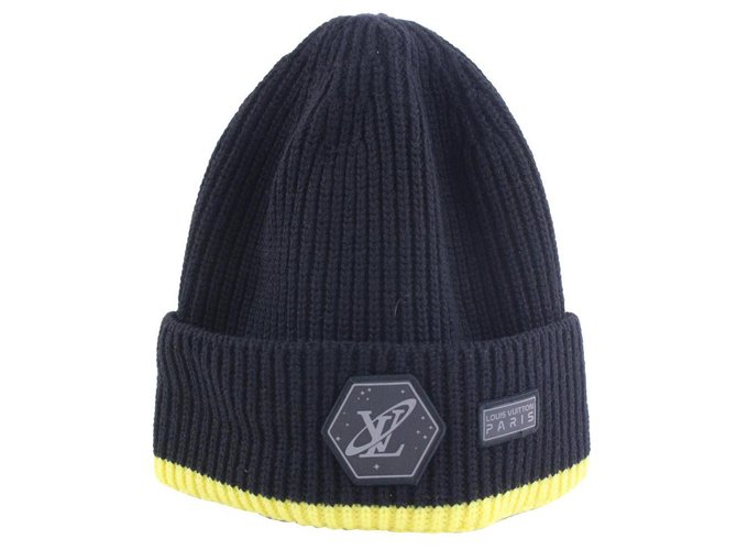 Louis Vuitton Black x Yellow Cable Knit Gravity Beanie Hat Cap Space  ref.298099