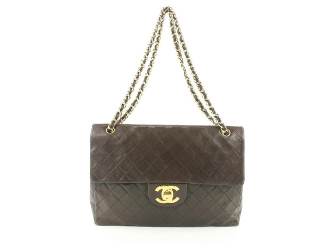 Chanel XL Quilted Dark Brown Maxi Classic Flap Gold Chain Bag 685cas318 Leather White gold  ref.298181