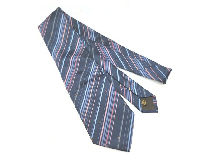 Second hand Louis Vuitton Ties - Joli Closet