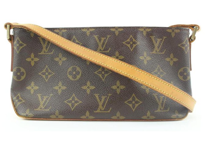 Louis Vuitton Monogram Trotteur Crossbody bag Leather ref.298664 - Joli  Closet
