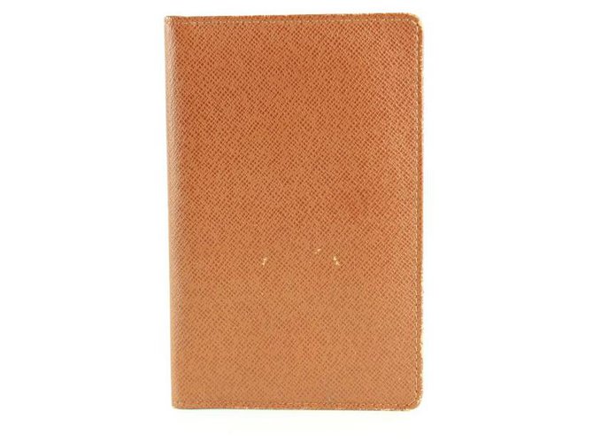 Louis Vuitton Taiga Leather ID Holder Card Case Wallet