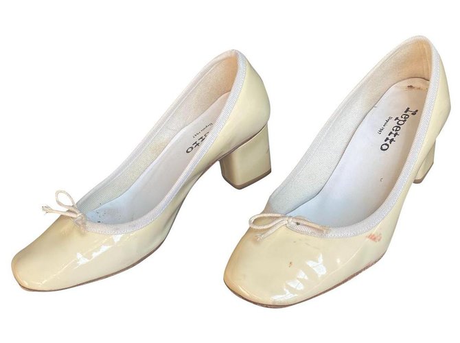 Repetto Camille Cuir vernis Beige  ref.299525