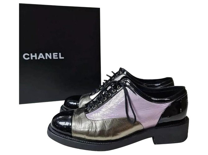 Chanel Black Pink Patent Leather CC Logo Oxford Lace Up Shoes Size 38,5  Multiple colors ref.299605 - Joli Closet