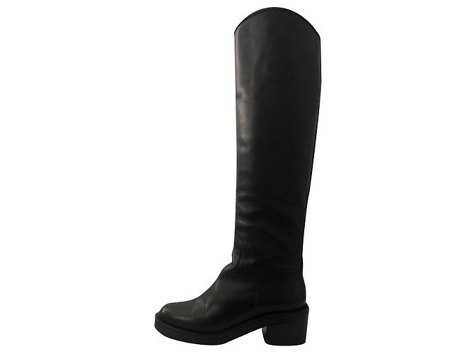 Chanel Cavaliere Lederstiefel Schwarz