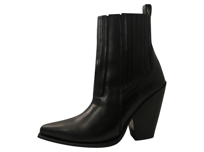 Botines Valentino Santia de piel negra Negro