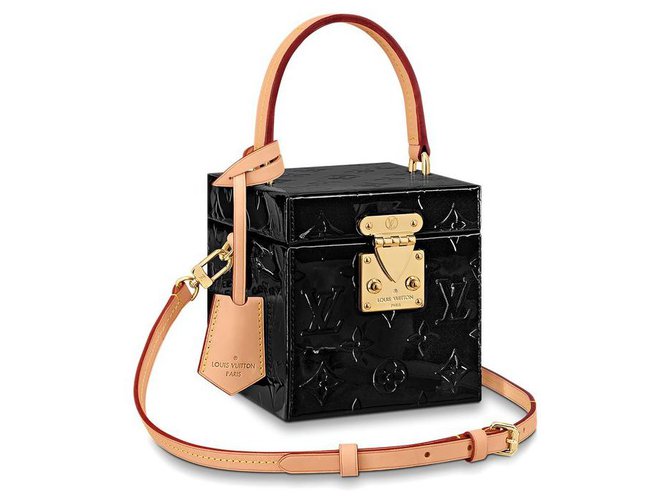Louis Vuitton LV Bleecker box bag new Black Leather ref.300144