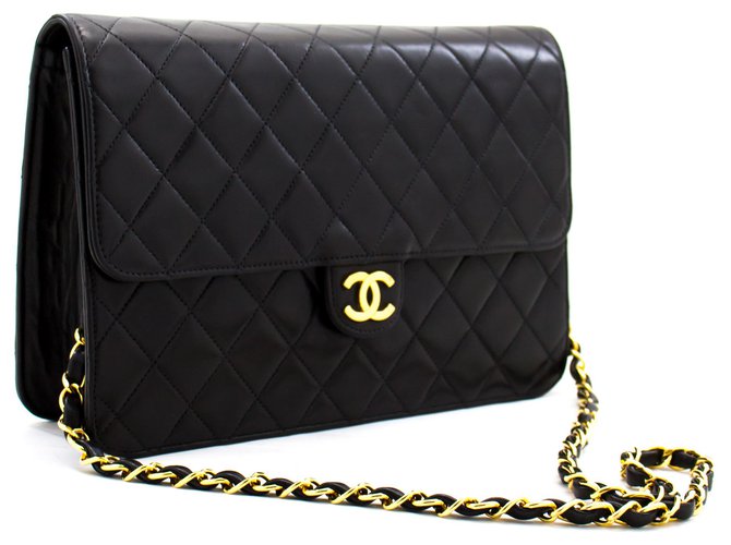 CHANEL Chain Shoulder Bag Clutch Black Quilted Flap Lambskin
