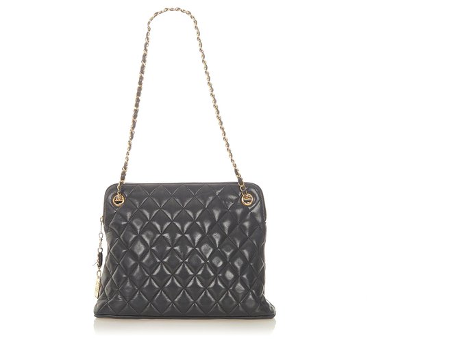 Chanel Black CC Timeless Lambskin Leather Shoulder Bag  ref.301480