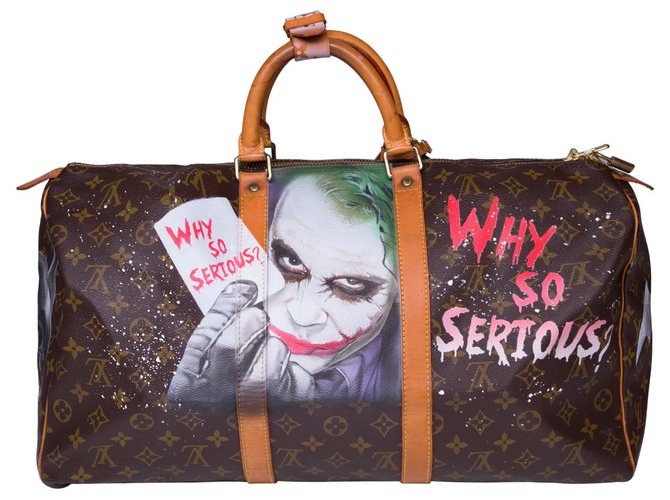 Linda mala de viagem Louis Vuitton Keepall 50 em tela de monograma personalizada "Batman Vs Joker" Marrom Couro Lona  ref.301833