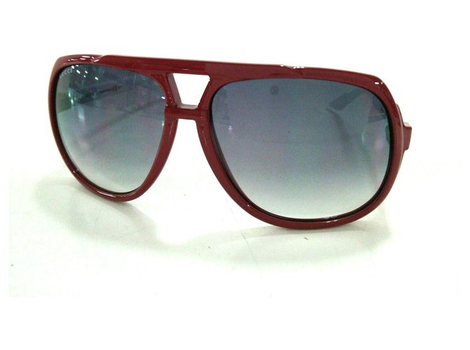 Óculos Gucci Vermelho Plástico  ref.302494