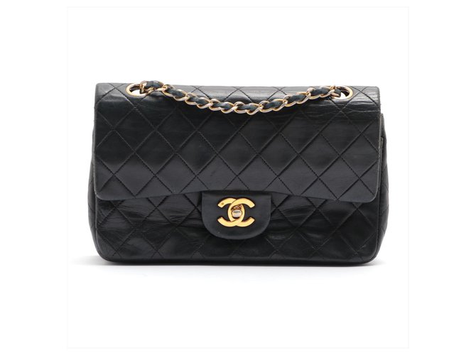 Chanel Timeless Black Leather  ref.302550