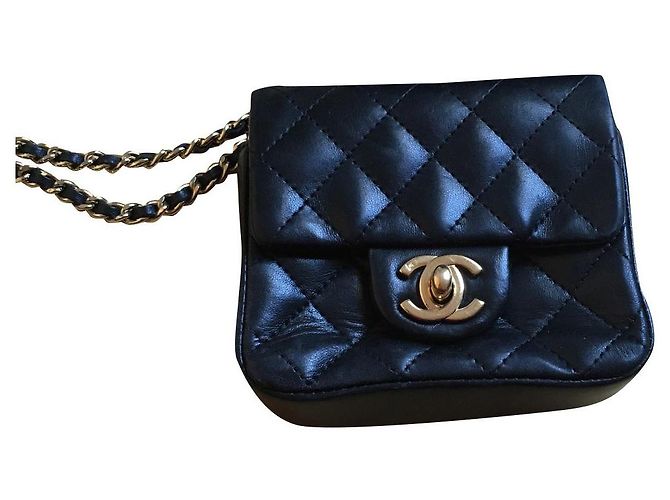 Timeless Borsa a mano Chanel in pelle nera Nero