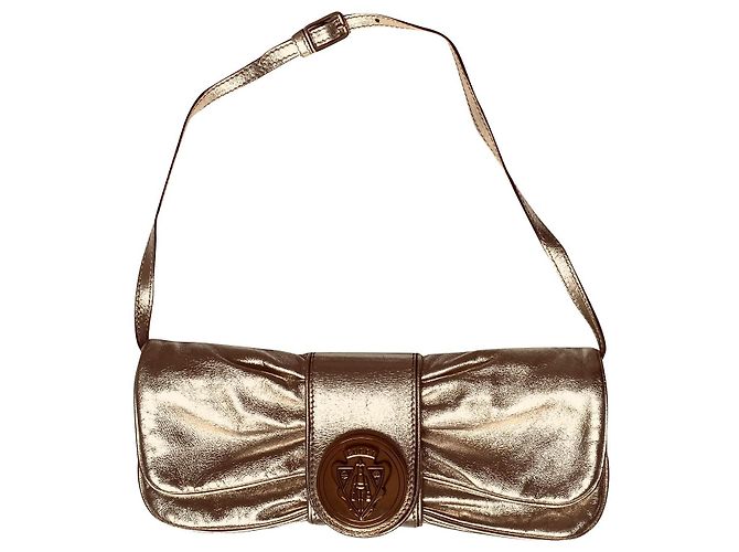 Pochette Gucci in pelle oro D'oro