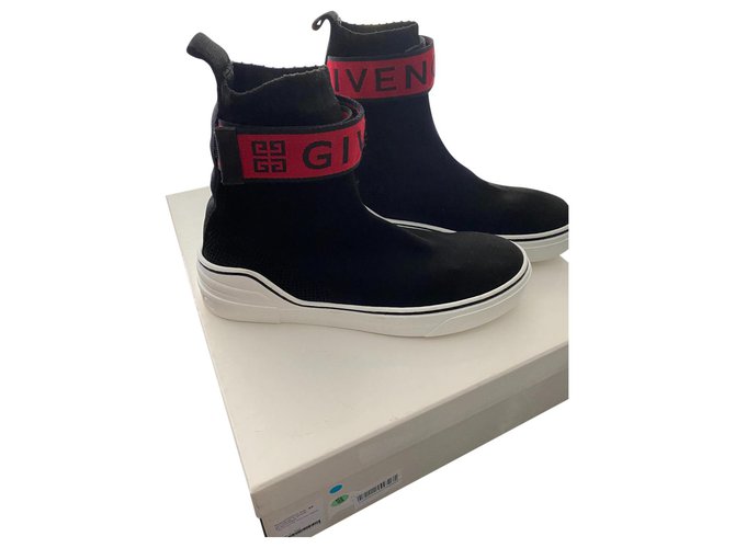 Givenchy Sneakers Black Cloth  ref.303857