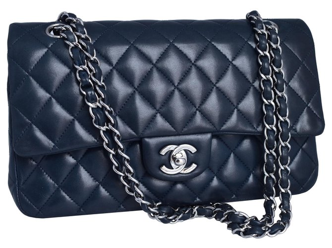 Timeless Chanel Medium Dbl Flap Bag Blau Marineblau Leder  ref.303993