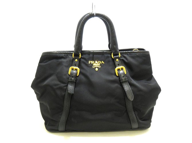 Prada Handbag Black Synthetic  ref.304839