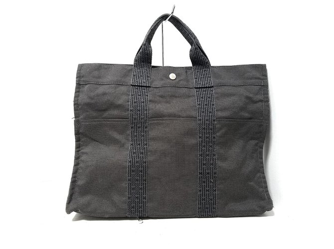 Hermès Handbag Black Polyamide  ref.306044