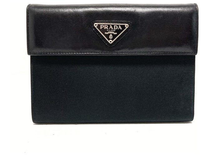 do prada wallets have serial numbers