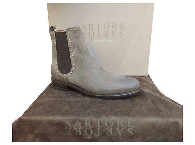 Sartore Sartoe p ankle boots 38 New condition Taupe