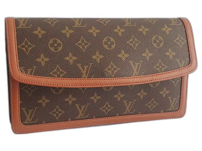 Clutch Louis Vuitton Marrone