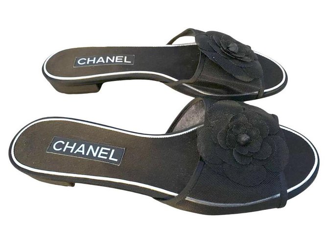 Chanel Flats Black  ref.307758