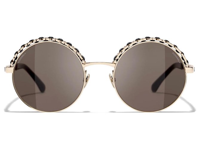 Chanel Des lunettes de soleil Marron Noir  ref.307773