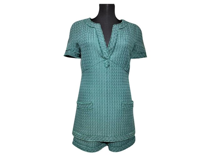 Chanel Vestido verde + pantalones cortos Tweed  ref.308342