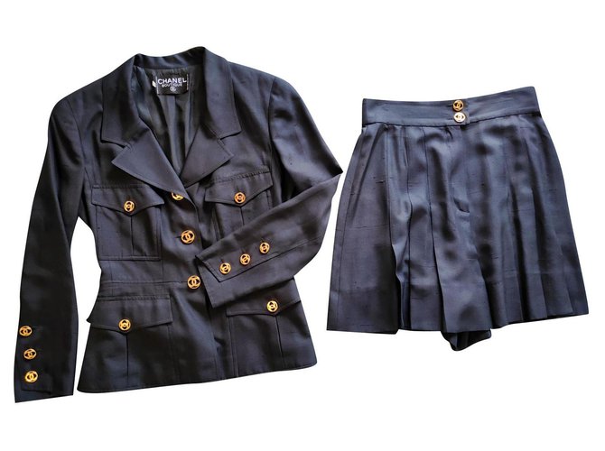 Chanel pantsuit Black Silk  ref.308885