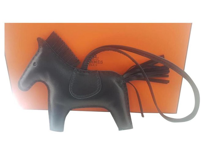 Hermès Hermes Black Rodeo Horse Charm Schwarz Leder  ref.309278