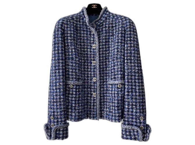 Chanel 8,5K $ 2020 Chaqueta de tweed Azul  ref.309367