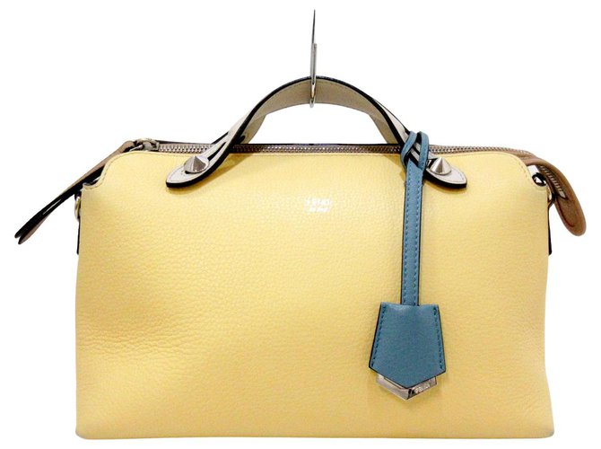 Fendi By The Way Yellow Leather  ref.309691