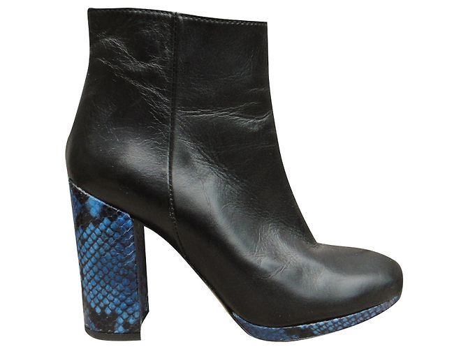 Autre Marque Kalda p ankle boots 36 Black Blue