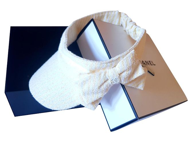 Chanel visor visor White Yellow