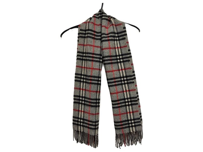 Burberry scarf Grey Wool  ref.310988