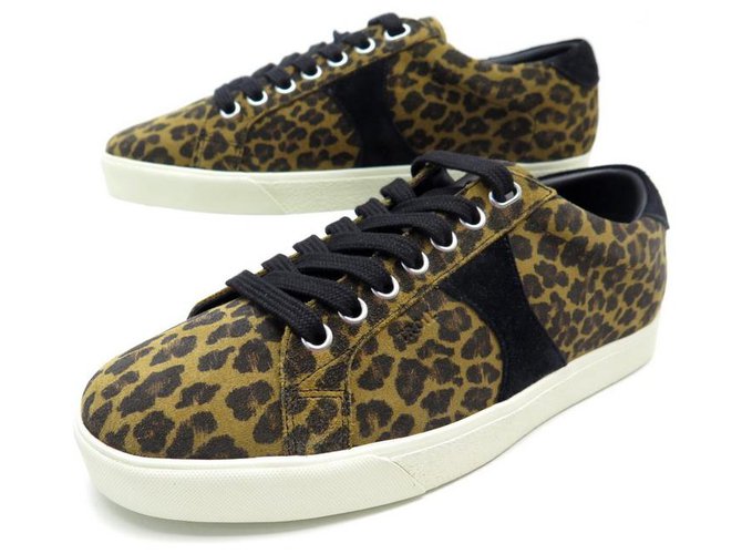 leopard gymshoes