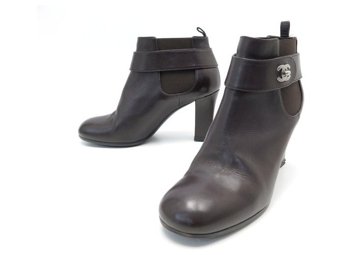 CHANEL SHOES TIMELESS G CLASP BOOTS29293 37 BROWN LEATHER BOOTS  ref.311552