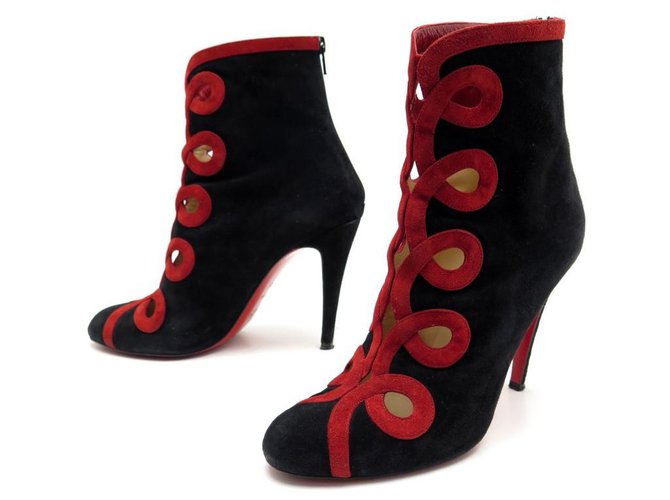 CHRISTIAN LOUBOUTIN AND TROTT SHOES HEEL BOOTS 39 BLACK SUEDE BOOTS  ref.311557