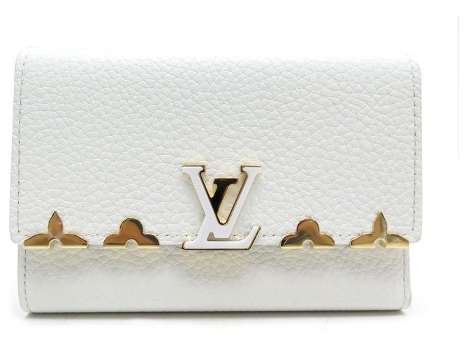 NEW LOUIS VUITTON COMPACT CAPUCINES HALF FLOWER LEATHER WALLET White  ref.311779