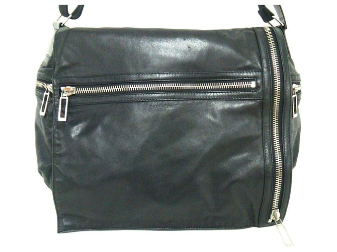 Dior Shoulder bag Black Leather  ref.312383