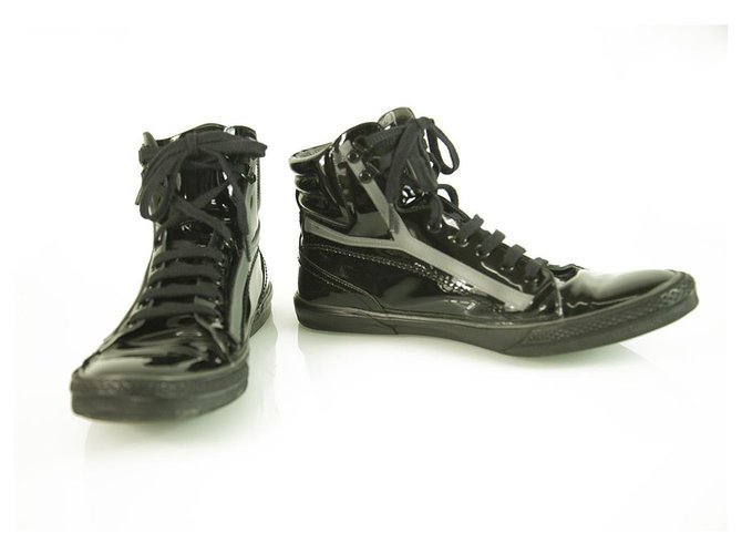 Sapatilhas de cano alto em couro envernizado preto Yves Saint Laurent YSL YSL masculino 43,5  ref.312492