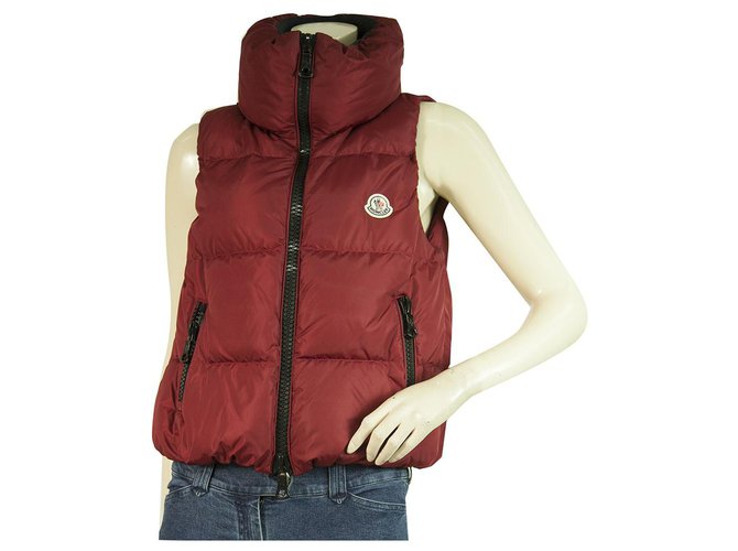 MONCLER dark red PETTY  padded gillet vest with zip front size 0 Polyamide  ref.312562